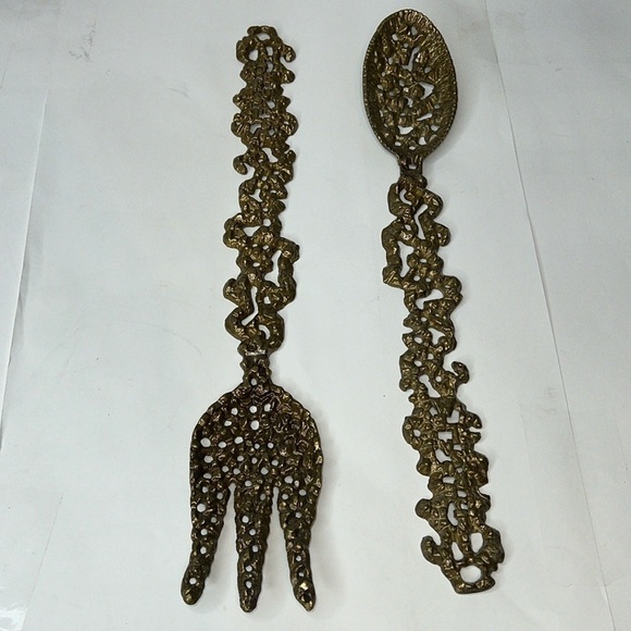 Set of Two (2) Serving Set Perforated Brass Copper Jerusalem Themed - Never Used - Picture 3 of 7